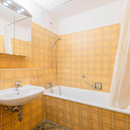 Ferienwohnpark Zwei-zimmer-apartment 49 22 Apartament Immenstaad am Bodensee